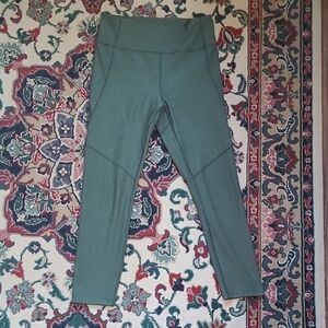 Outdoor Voices Forest Green Warm-Up 7/8 Leggings